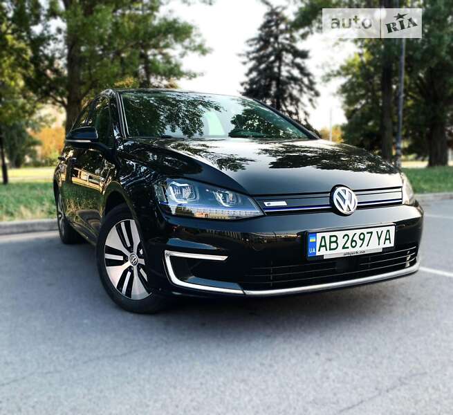 Хэтчбек Volkswagen e-Golf 2015 в Кривом Роге