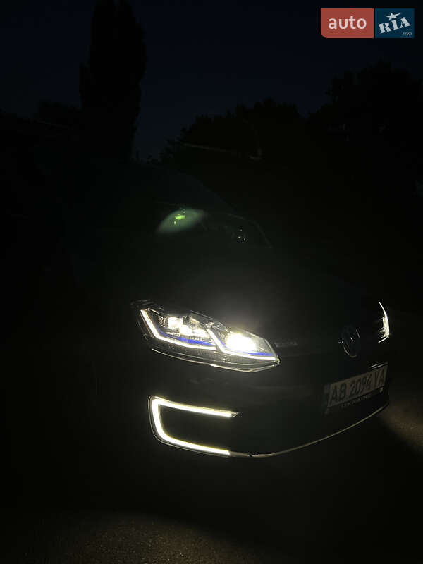 Хетчбек Volkswagen e-Golf 2017 в Бердичеві