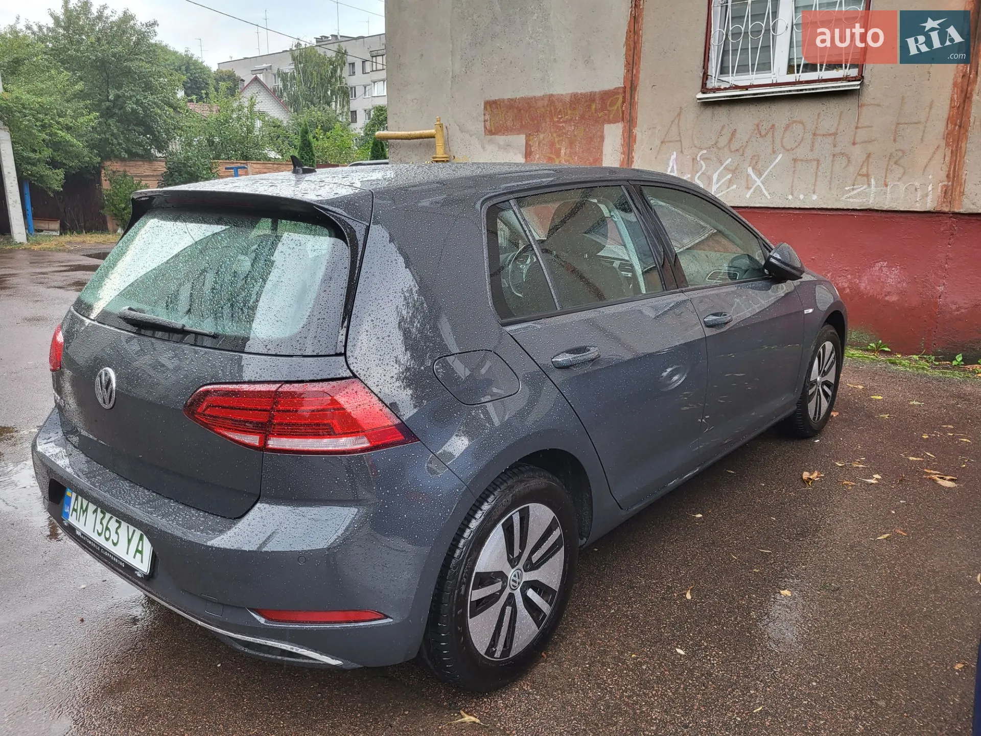 2019 Volkswagen Golf - мініатюра 2