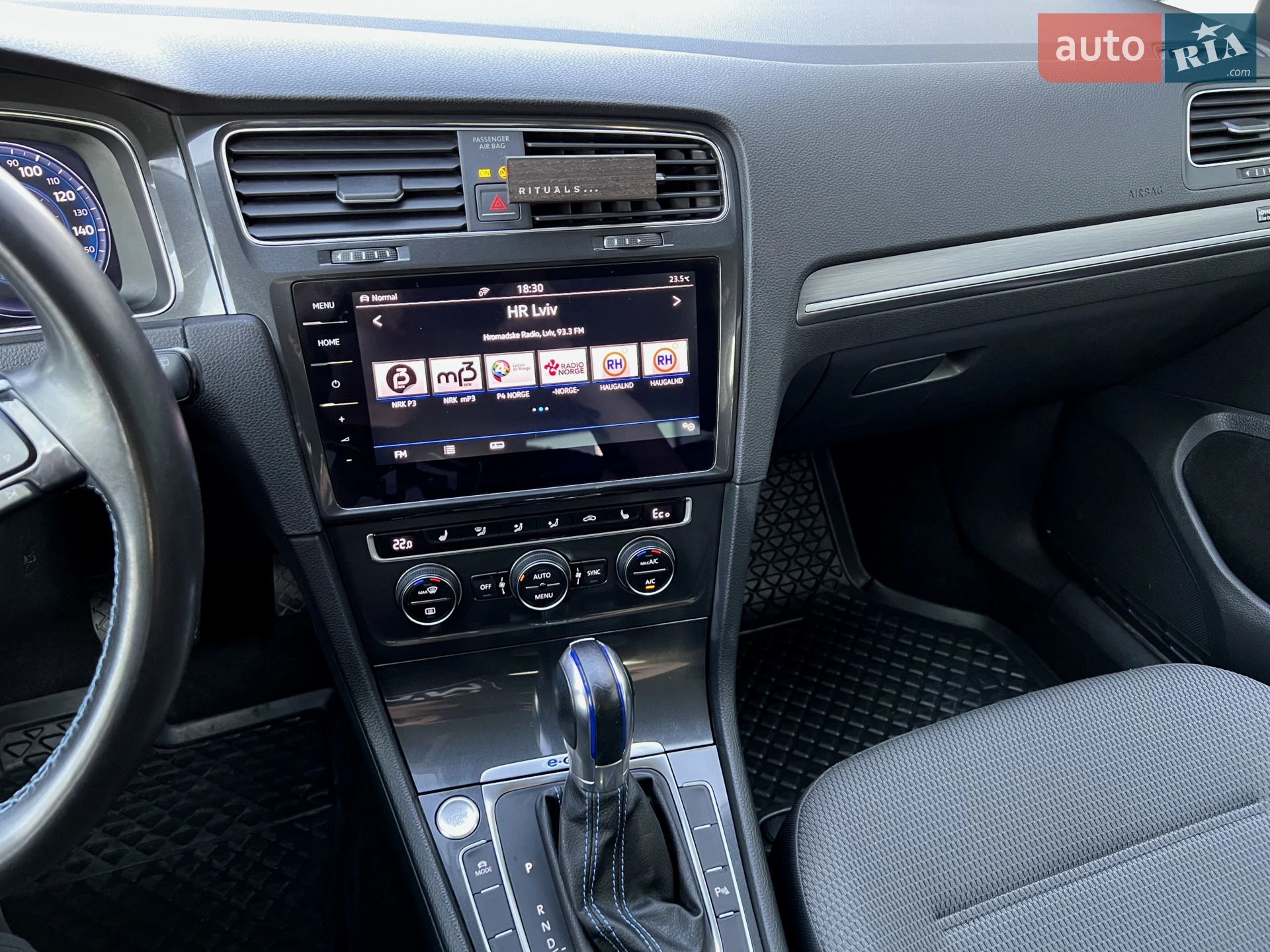 2017 Volkswagen Golf - мініатюра 18