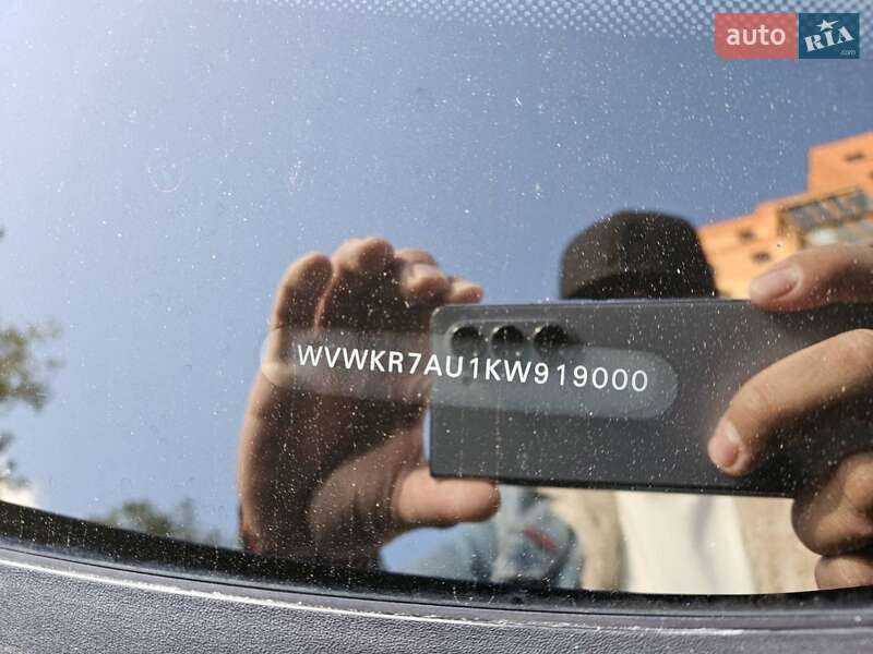 Хетчбек Volkswagen e-Golf 2019 в Вінниці