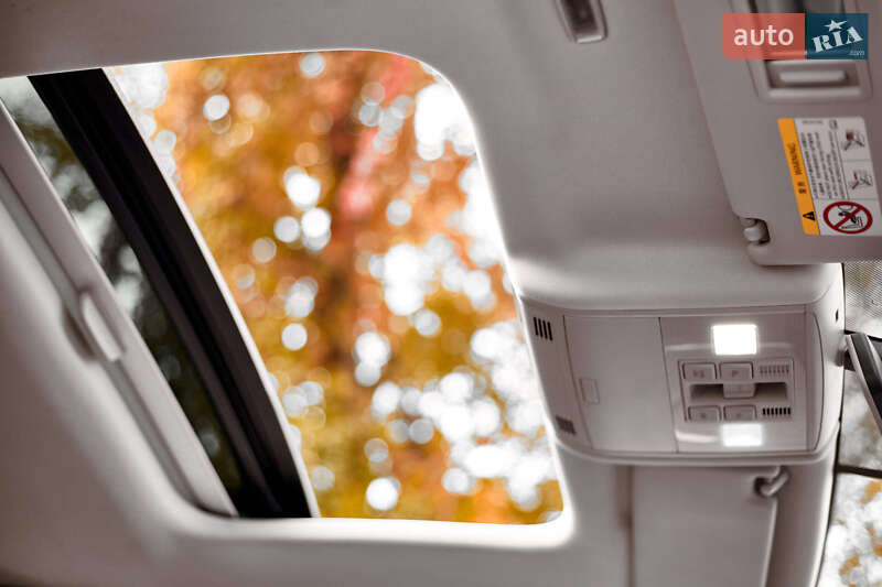 Хетчбек Volkswagen e-Golf 2020 в Дніпрі