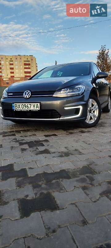 Хетчбек Volkswagen e-Golf 2017 в Хмельницькому