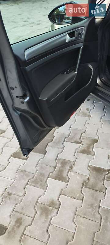 Хетчбек Volkswagen e-Golf 2017 в Хмельницькому