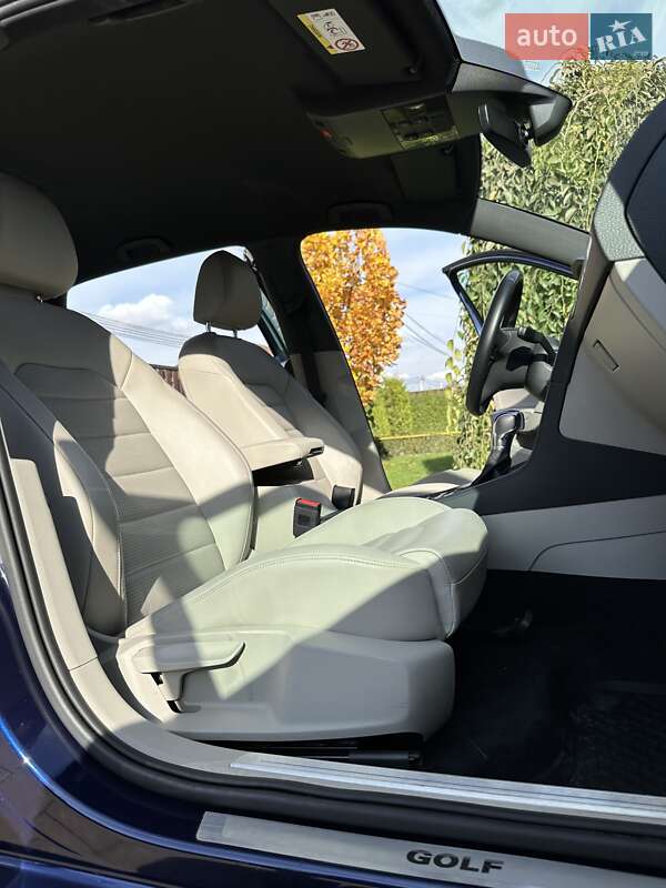 Хэтчбек Volkswagen e-Golf 2017 в Виннице фото 15 Хэтчбек Volkswagen e-Golf 2017 в Виннице