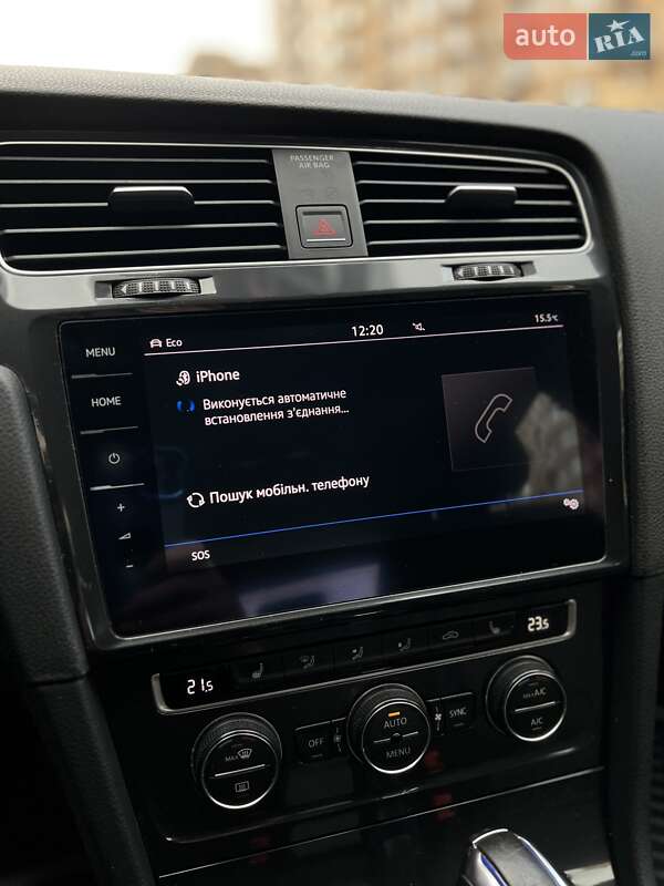 Хетчбек Volkswagen e-Golf 2017 в Софіївській Борщагівці