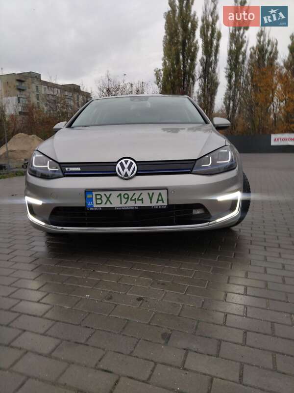 Volkswagen e-Golf 2014