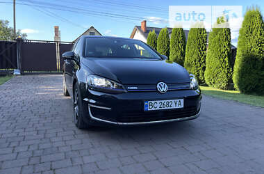 Хэтчбек Volkswagen e-Golf 2014 в Львове