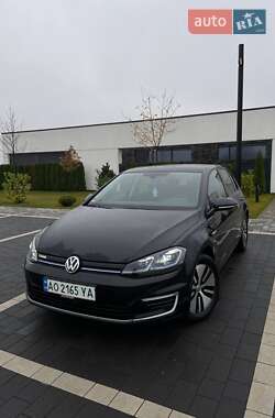 Хэтчбек Volkswagen e-Golf 2020 в 