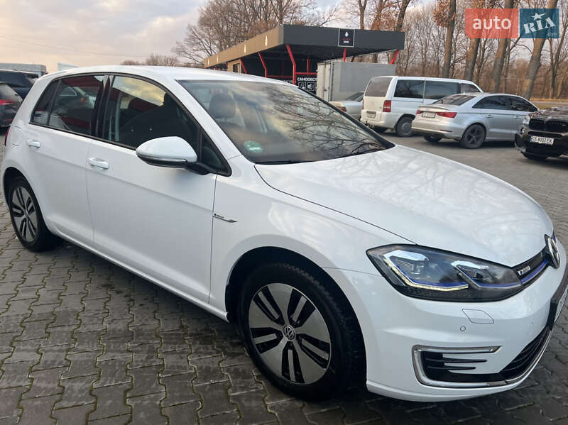 Хэтчбек Volkswagen e-Golf 2020 в Новоселице