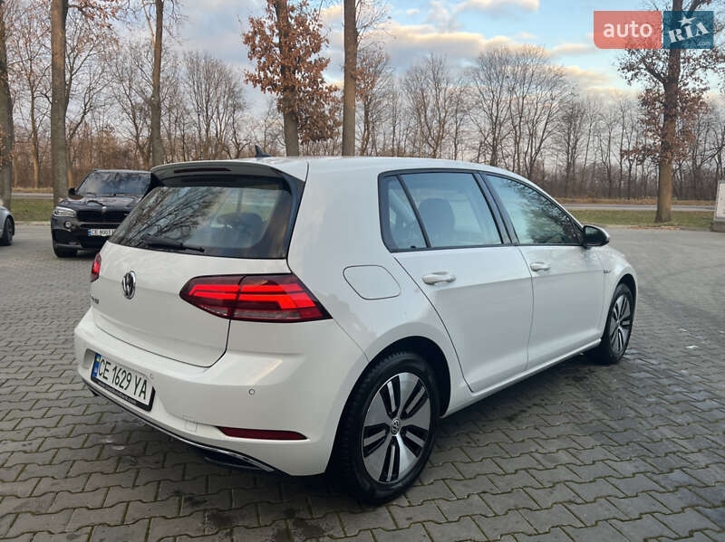 Хэтчбек Volkswagen e-Golf 2020 в Новоселице