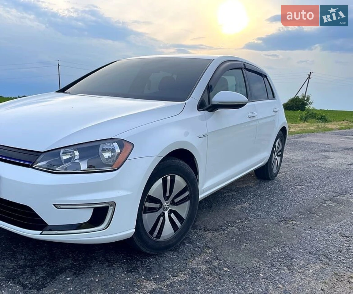 2014 Volkswagen Golf - мініатюра 32