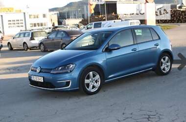 Хэтчбек Volkswagen e-Golf 2015 в Луцке