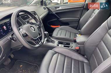 Хетчбек Volkswagen e-Golf 2019 в Ужгороді