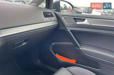 Хетчбек Volkswagen e-Golf 2019 в Ужгороді