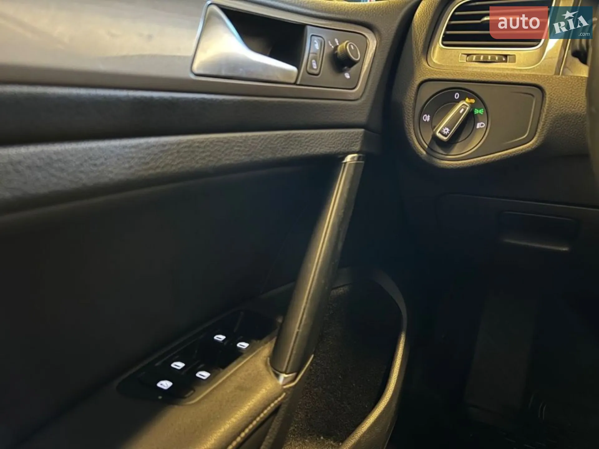 2015 Volkswagen Golf - мініатюра 21