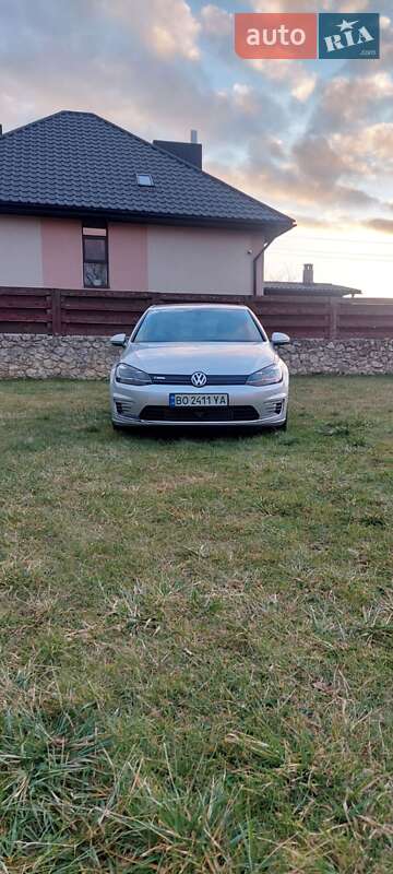 Хетчбек Volkswagen e-Golf 2020 в Тернополі
