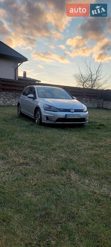 Хетчбек Volkswagen e-Golf 2020 в Тернополі