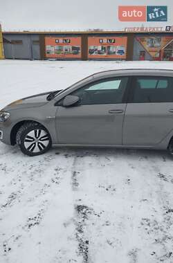 Хэтчбек Volkswagen e-Golf 2016 в Житомире