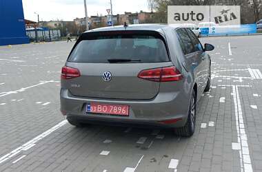 Хетчбек Volkswagen e-Golf 2015 в Ковелі