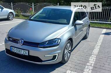 Хетчбек Volkswagen e-Golf 2015 в Тернополі