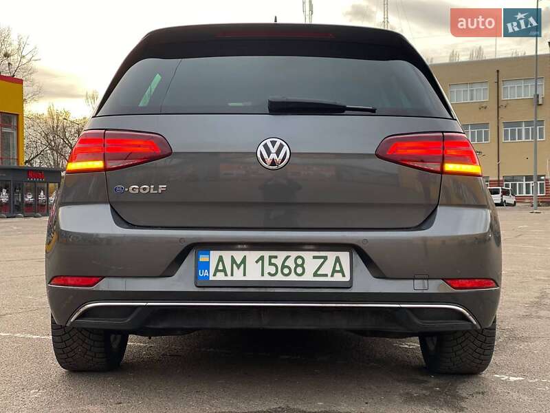 Хэтчбек Volkswagen e-Golf 2018 в Житомире