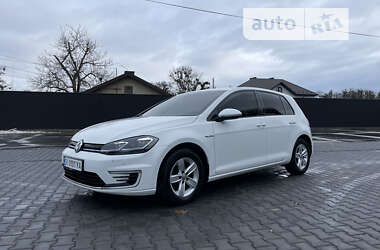 Хэтчбек Volkswagen e-Golf 2019 в Черновцах