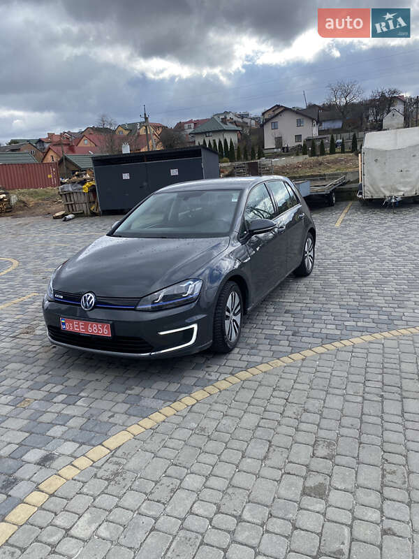 Хетчбек Volkswagen e-Golf 2015 в Львові фото 7 Хетчбек Volkswagen e-Golf 2015 в Львові