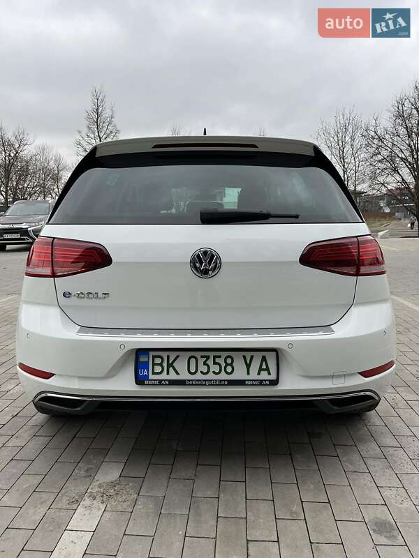 Хетчбек Volkswagen e-Golf 2018 в Рівному