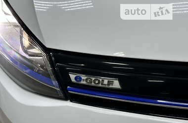 Хетчбек Volkswagen e-Golf 2014 в Володимир-Волинському