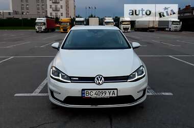 Хэтчбек Volkswagen e-Golf 2017 в Львове