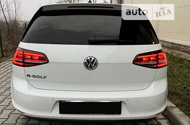 Хэтчбек Volkswagen e-Golf 2015 в Тернополе