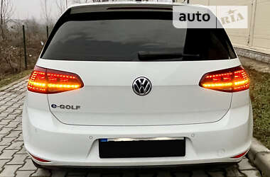 Хэтчбек Volkswagen e-Golf 2015 в Тернополе