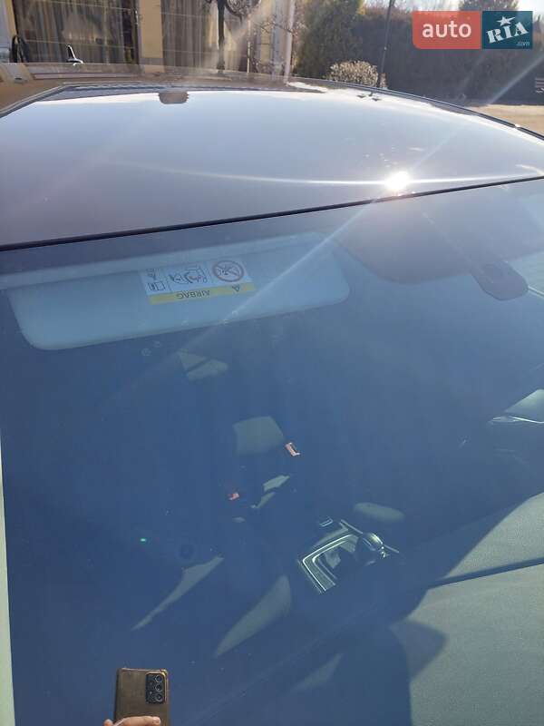 Хэтчбек Volkswagen e-Golf 2018 в Долине