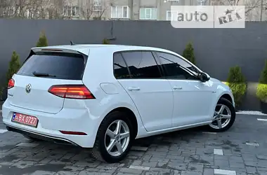 Volkswagen e-Golf 2017