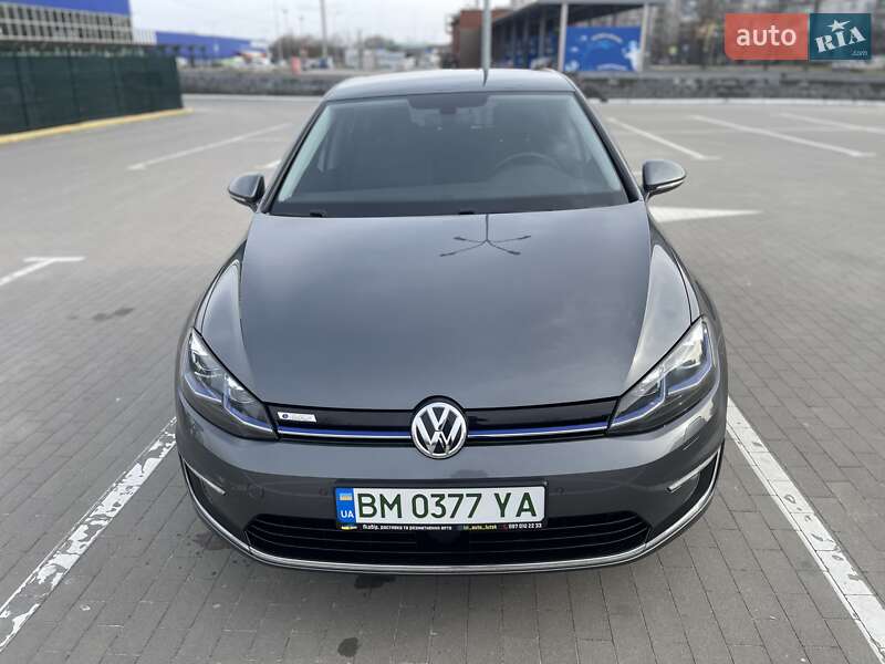Хетчбек Volkswagen e-Golf 2018 в Сумах