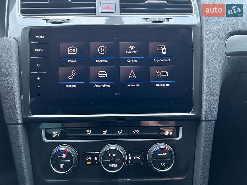 Хетчбек Volkswagen e-Golf 2018 в Києві