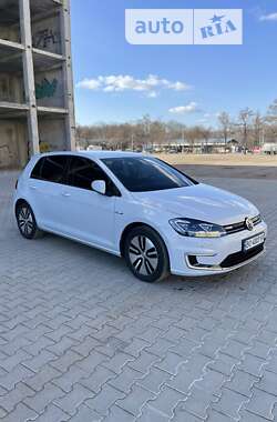 Хэтчбек Volkswagen e-Golf 2017 в Тернополе