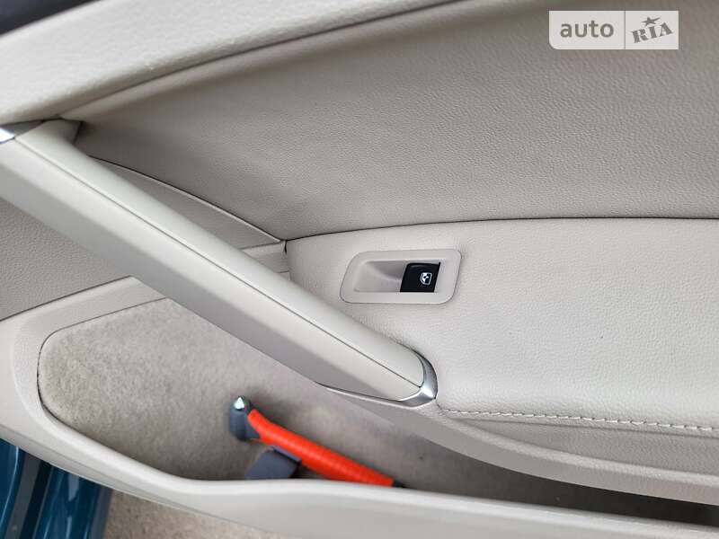 Хэтчбек Volkswagen e-Golf 2018 в Виннице