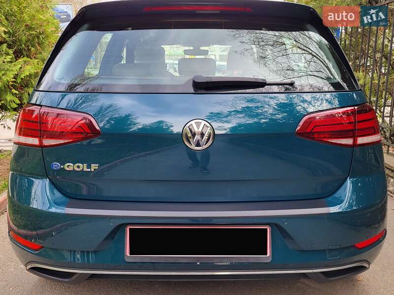 Хэтчбек Volkswagen e-Golf 2018 в Виннице