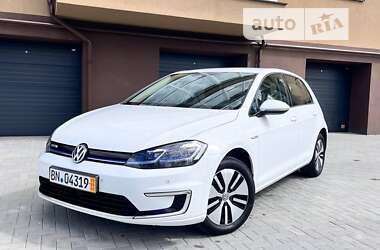 Хэтчбек Volkswagen e-Golf 2017 в Ивано-Франковске