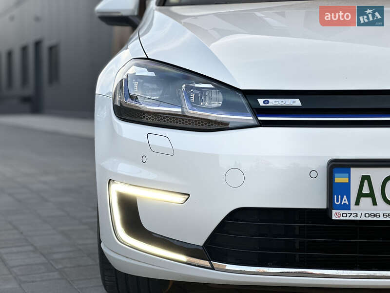 Хэтчбек Volkswagen e-Golf 2018 в Луцке
