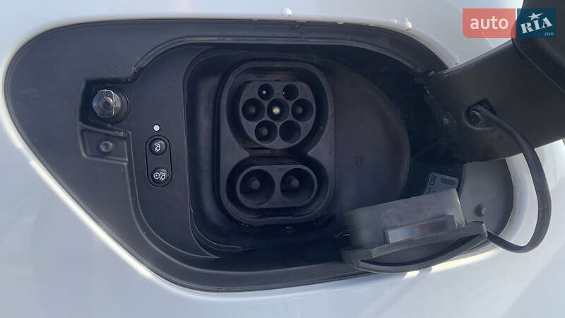 Хетчбек Volkswagen e-Golf 2020 в Києві