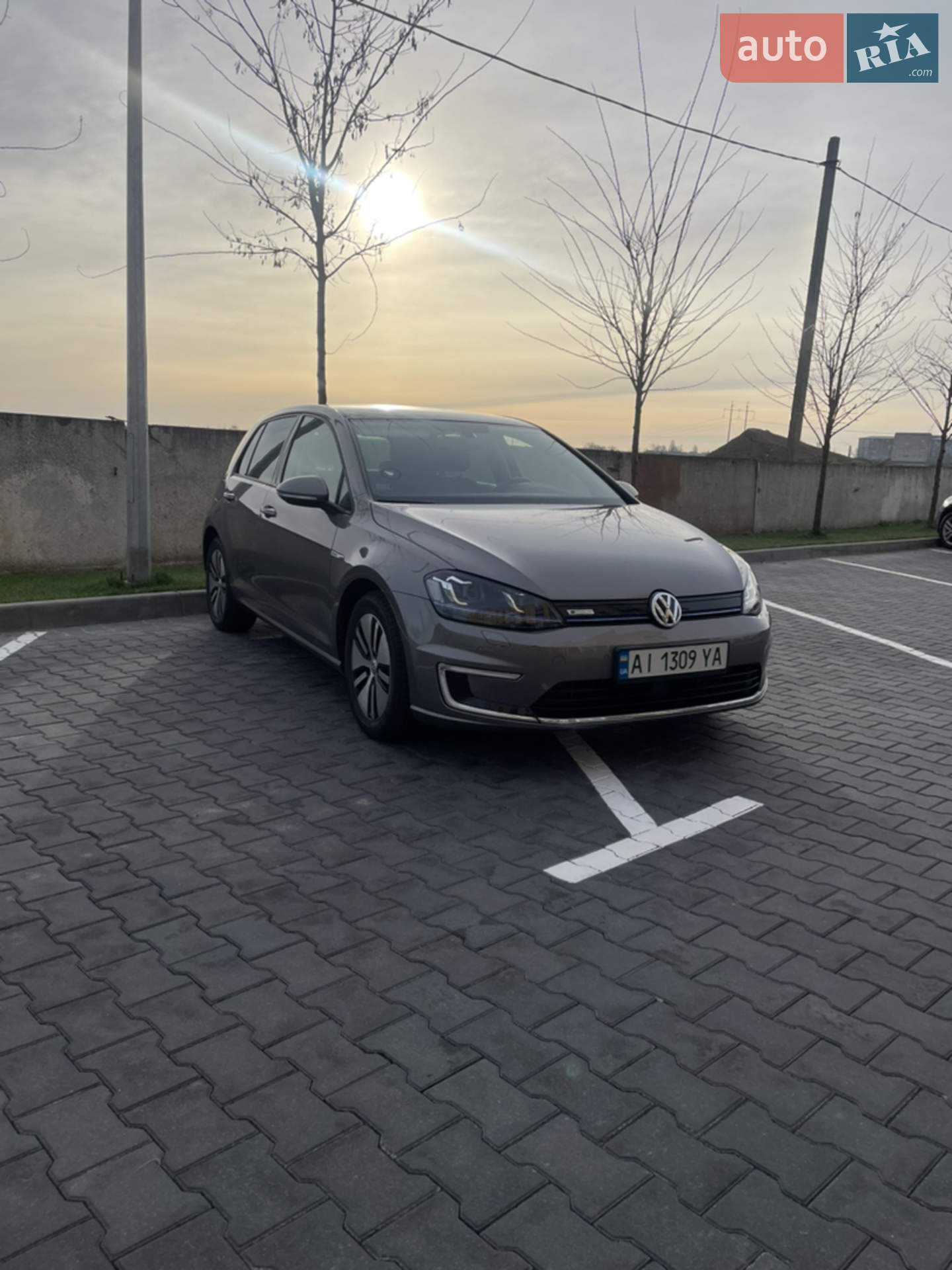 2016 Volkswagen Golf - мініатюра 2