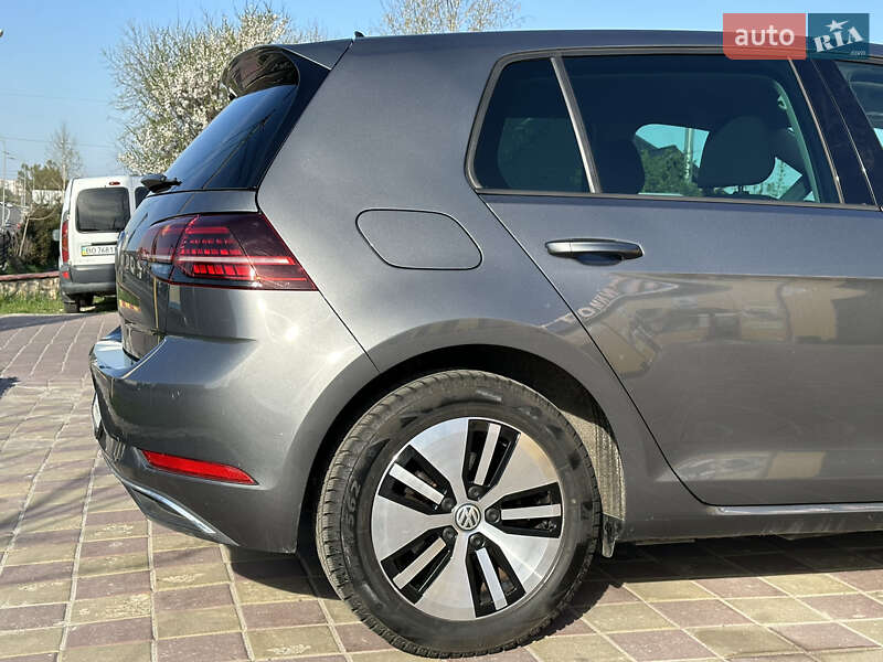 Хетчбек Volkswagen e-Golf 2020 в Тернополі