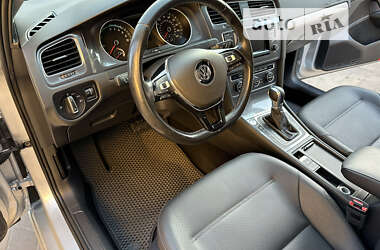 Хэтчбек Volkswagen e-Golf 2014 в Черкассах