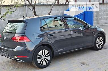 Хетчбек Volkswagen e-Golf 2020 в Києві