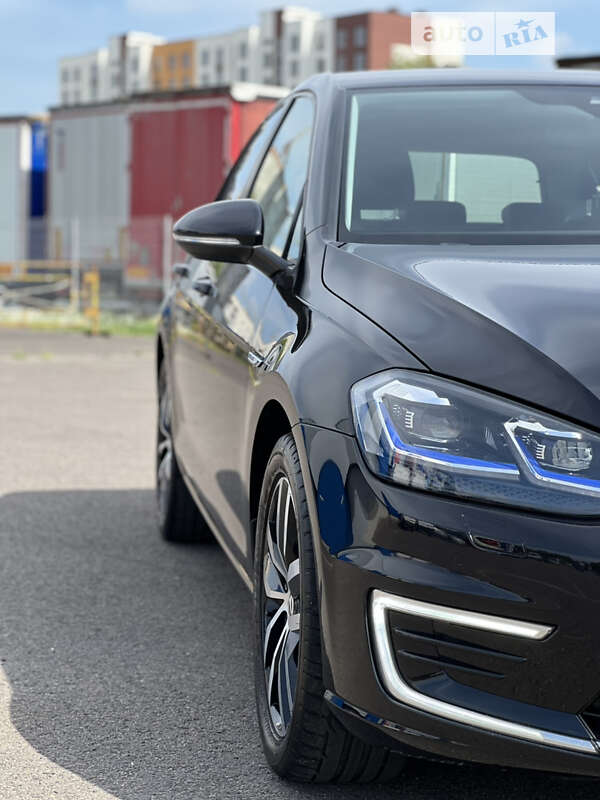 Хэтчбек Volkswagen e-Golf 2019 в Ковеле