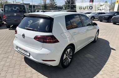 Хетчбек Volkswagen e-Golf 2019 в Чернівцях