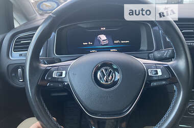 Хетчбек Volkswagen e-Golf 2017 в Бершаді